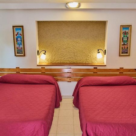 Visa Lodge Port-au-Prince Eksteriør bilde