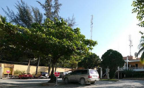 Visa Lodge Port-au-Prince Eksteriør bilde